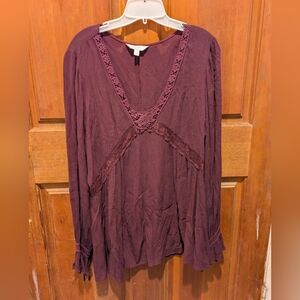 LC Lauren Conrad Burgundy Bell Sleeve Ruffle Lace Crochet Floral Rayon Blouse XL